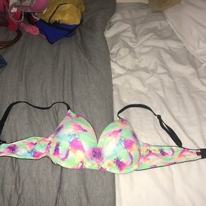 Pink bra push up